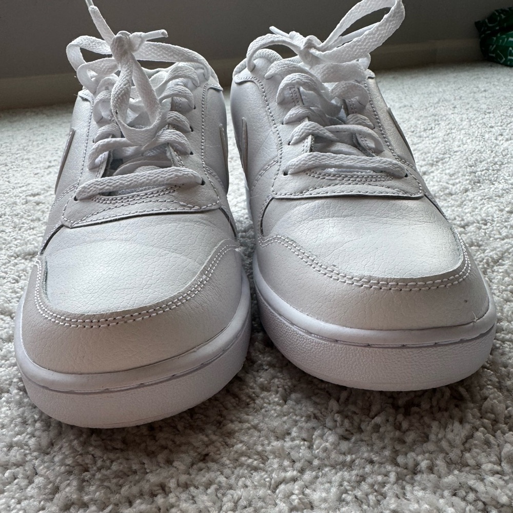 NIKE WMNS NIKE EBERNON LOW - Picture 5 of 13
